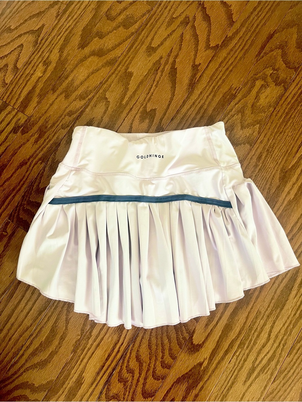 Goldhinge pink skirt